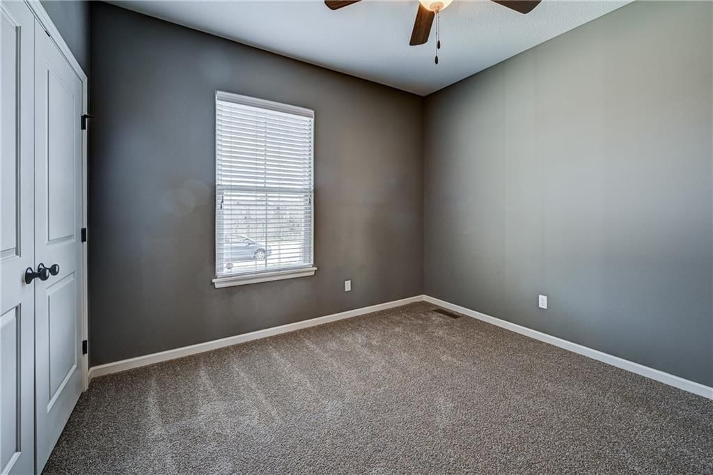 1059 SW Arborway Drive — photo 18