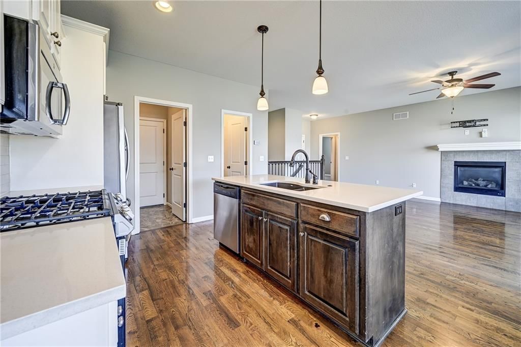 1059 SW Arborway Drive — photo 6