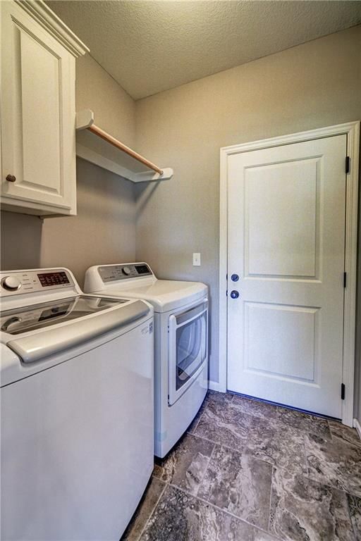 1059 SW Arborway Drive — photo 7