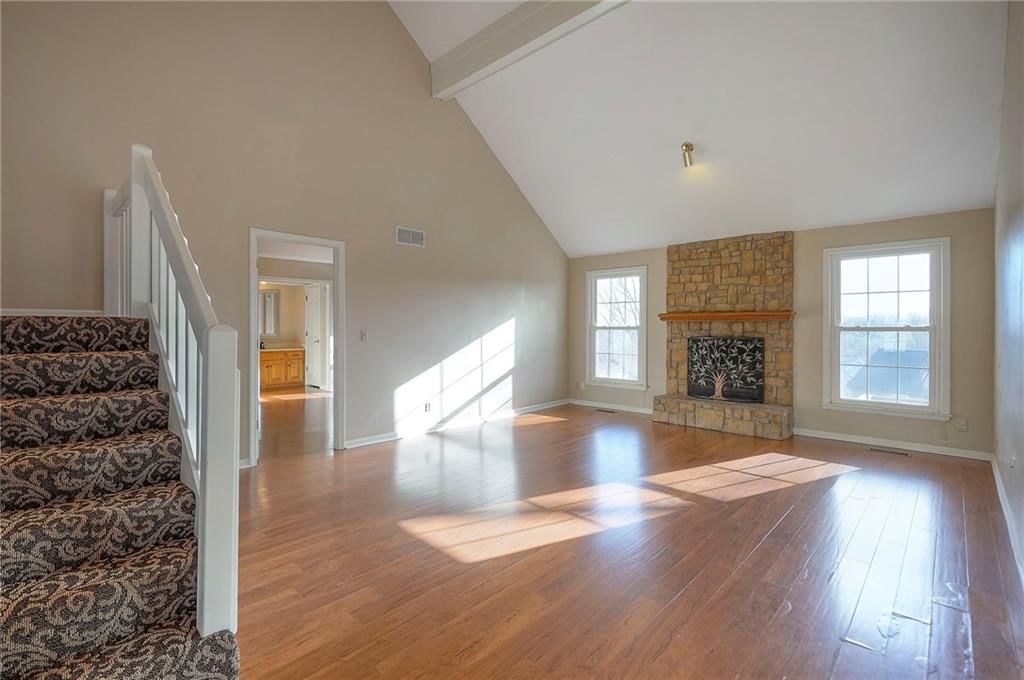 4721 Halsey Street — photo 12