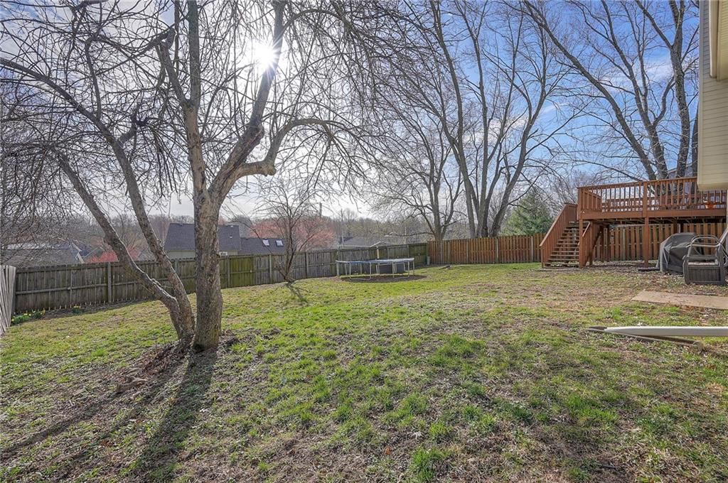 4721 Halsey Street — photo 39