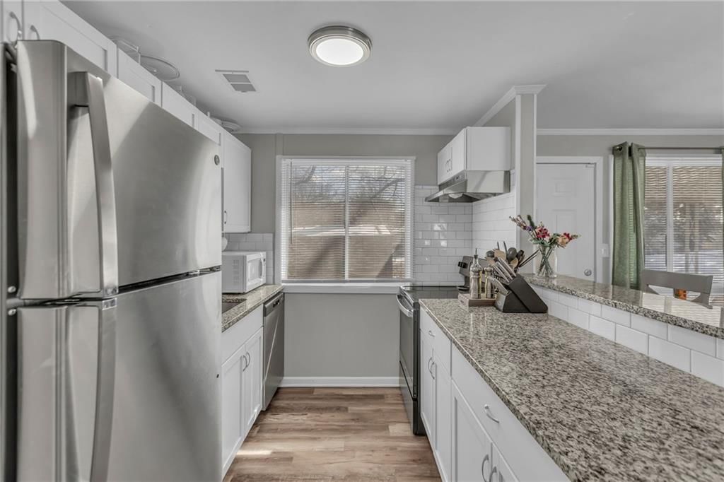 807 NE 61st Street — photo 12