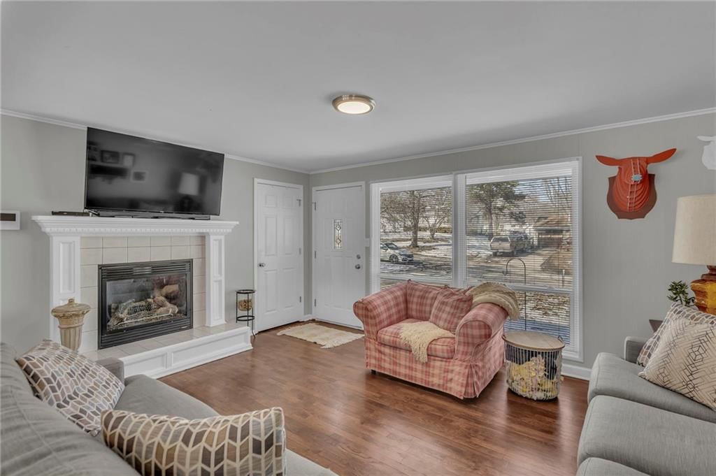 807 NE 61st Street — photo 5