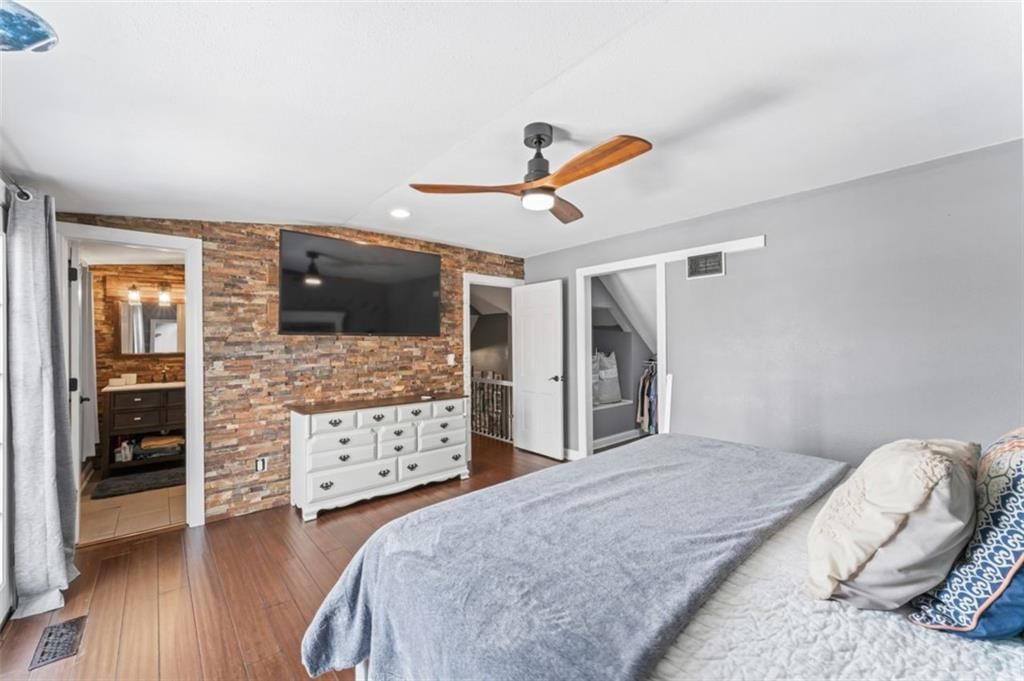 120 NW LAKEWOOD Boulevard — photo 19