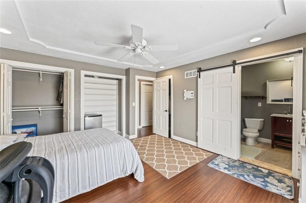 120 NW LAKEWOOD Boulevard — photo 27