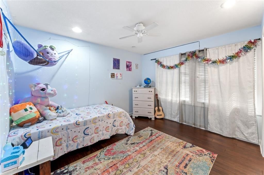 120 NW LAKEWOOD Boulevard — photo 29
