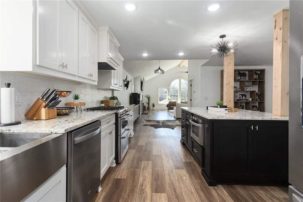 135 T Street — photo 11