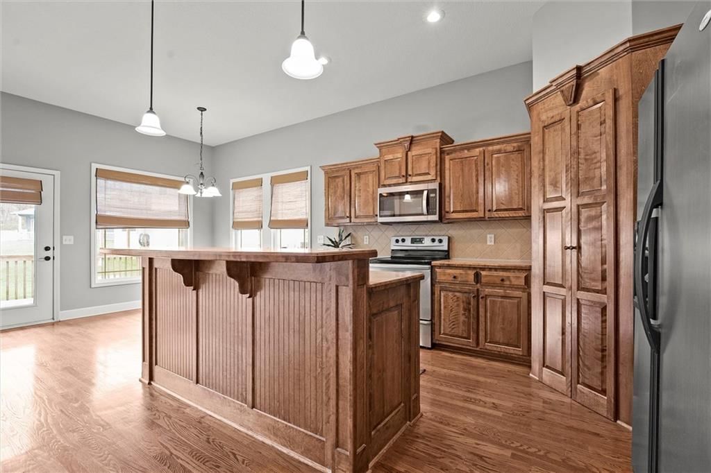 204 Tanner Drive — photo 8