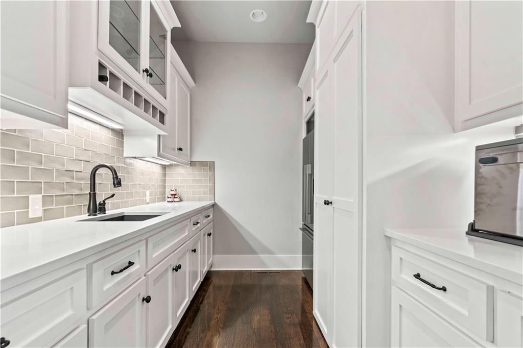 17228 Goddard Street — photo 24