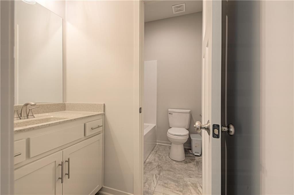 7125 NW Forest Lakes Drive — photo 25