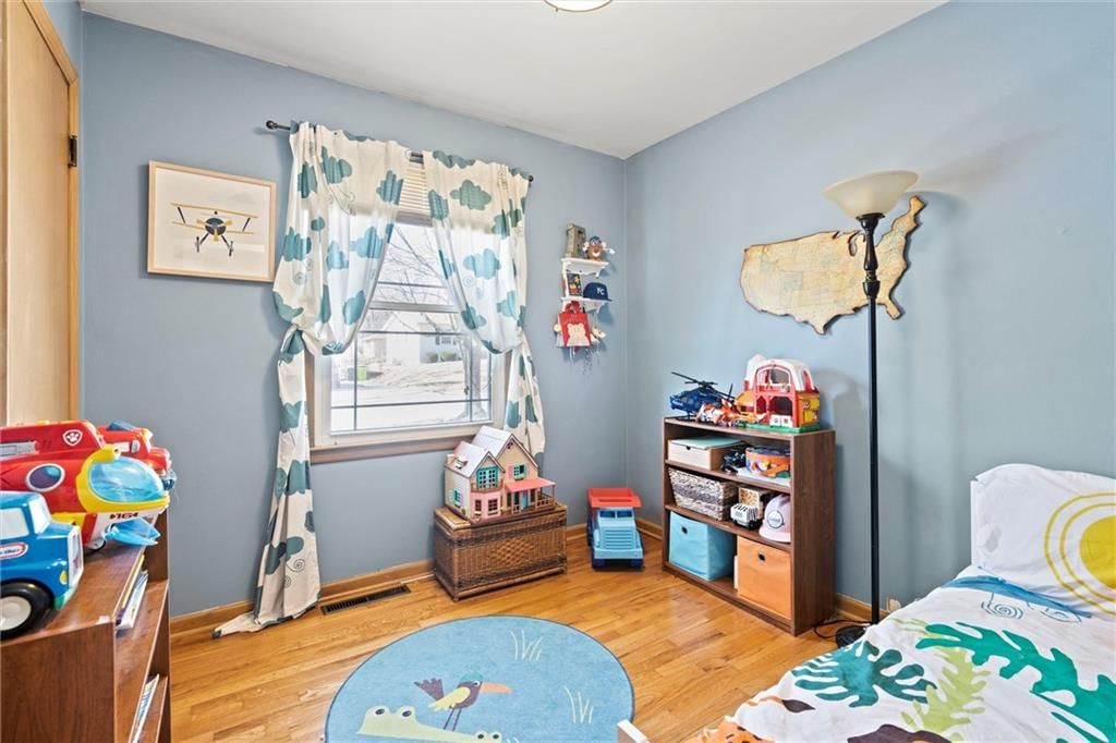 2615 Seminole Drive — photo 25