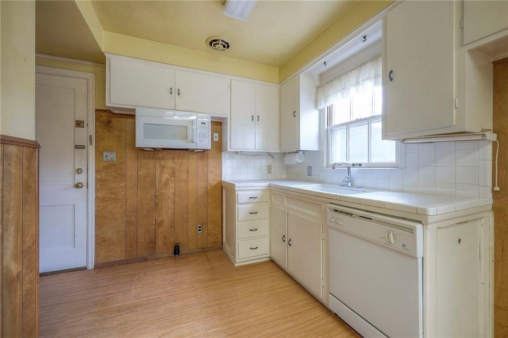 8715 High Drive — photo 11