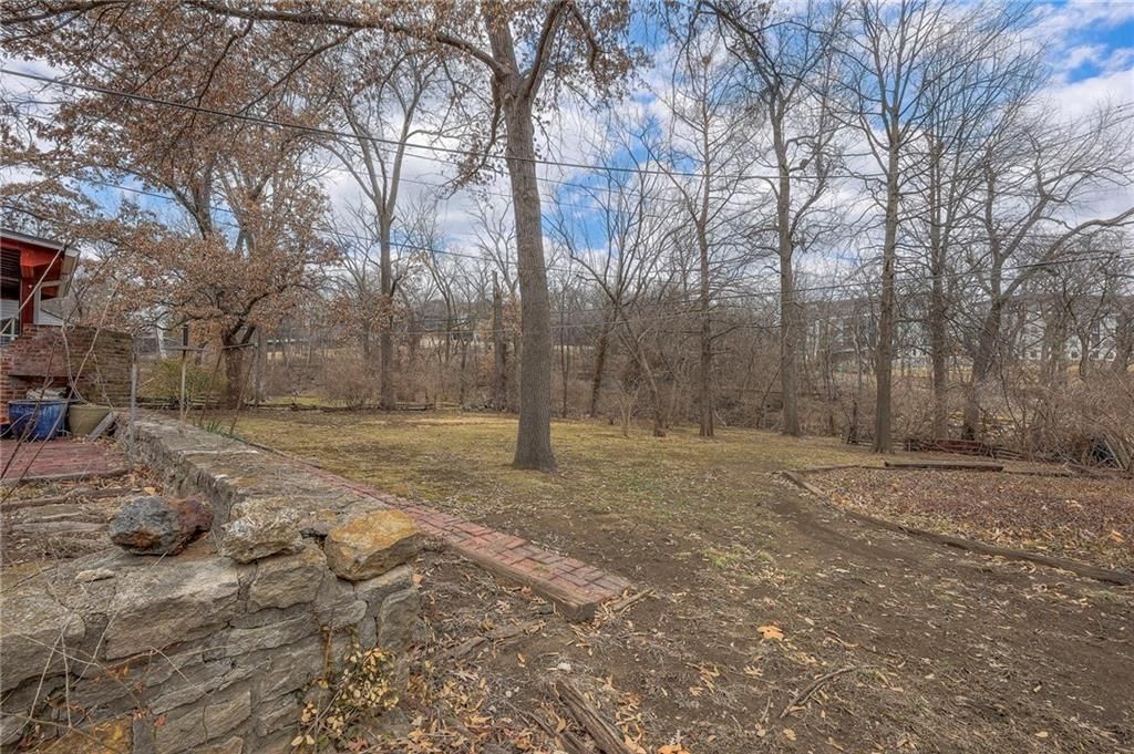 8715 High Drive — photo 17