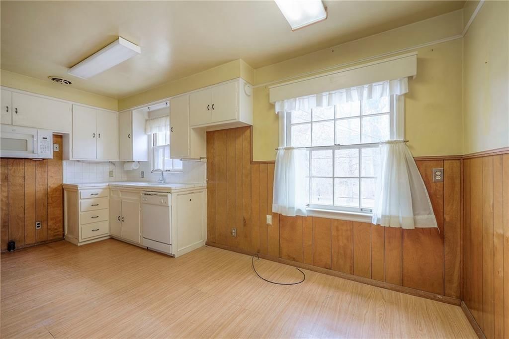 8715 High Drive — photo 10