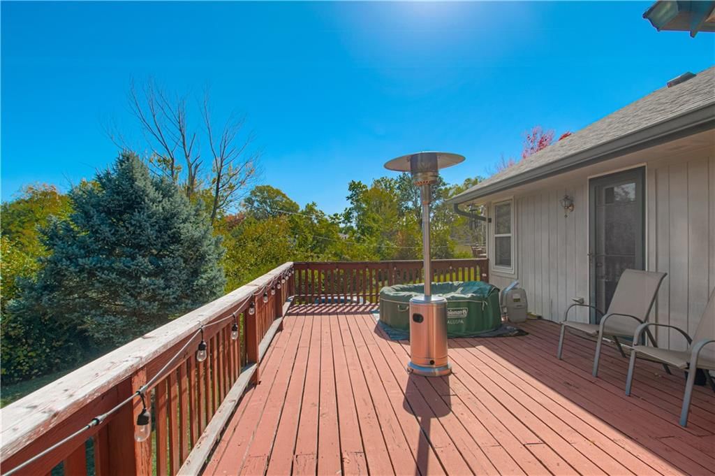 3049 S 47th Terrace — photo 26