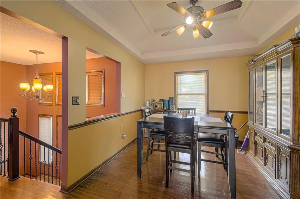 3049 S 47th Terrace — photo 10