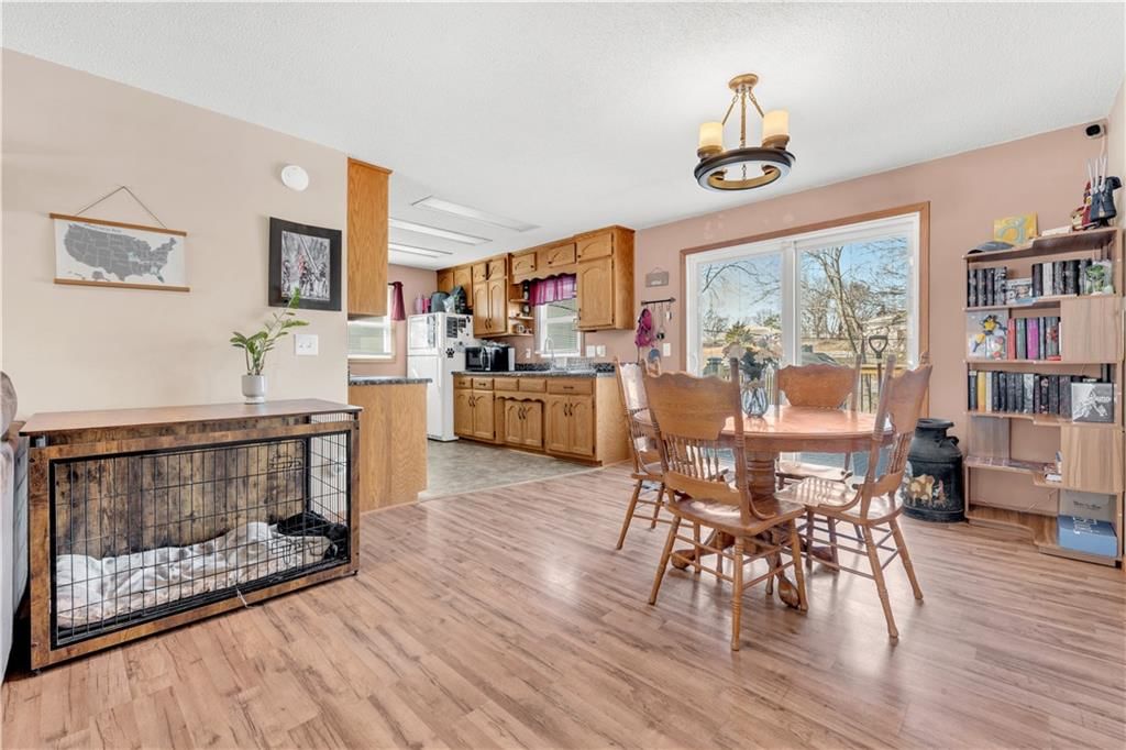 617 Grover Street — photo 15