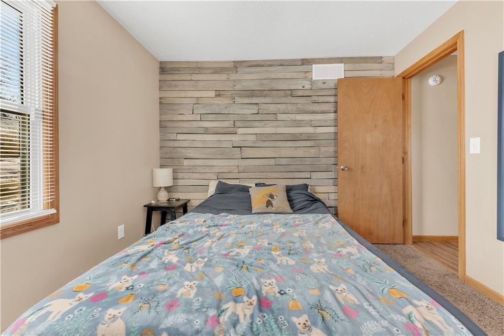 617 Grover Street — photo 47