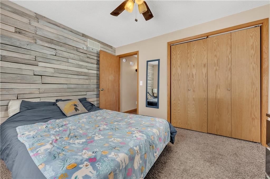 617 Grover Street — photo 48