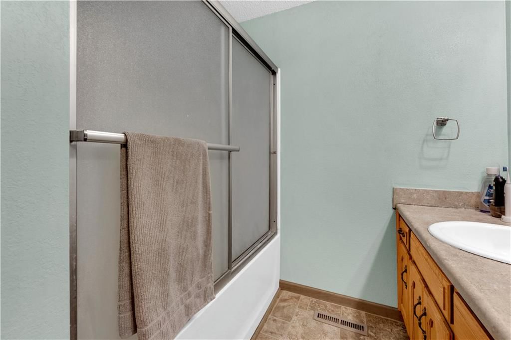 617 Grover Street — photo 51