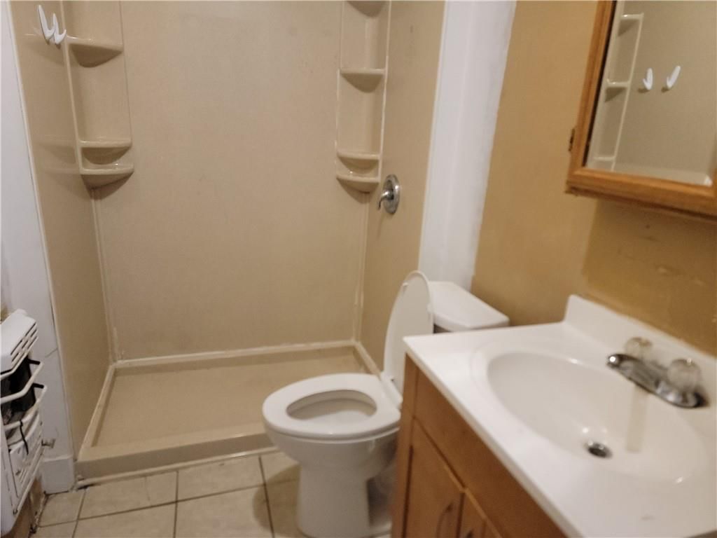 123 W Warren Street — photo 15