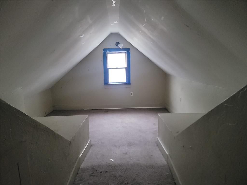 123 W Warren Street — photo 20