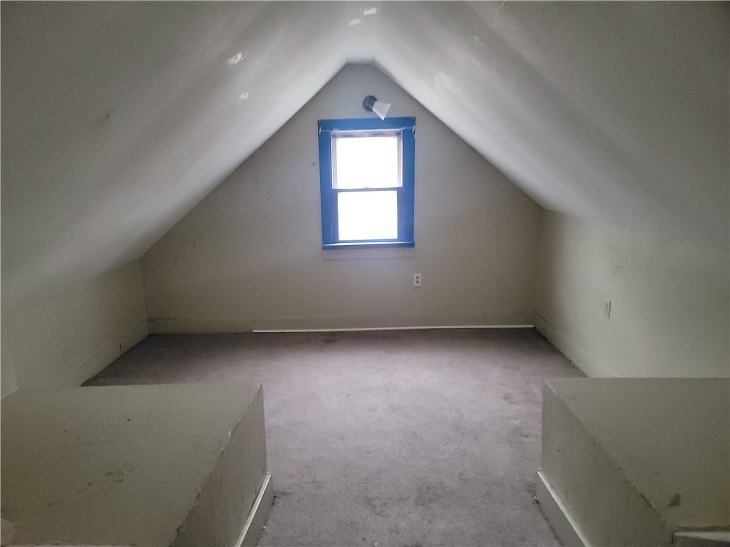 123 W Warren Street — photo 21