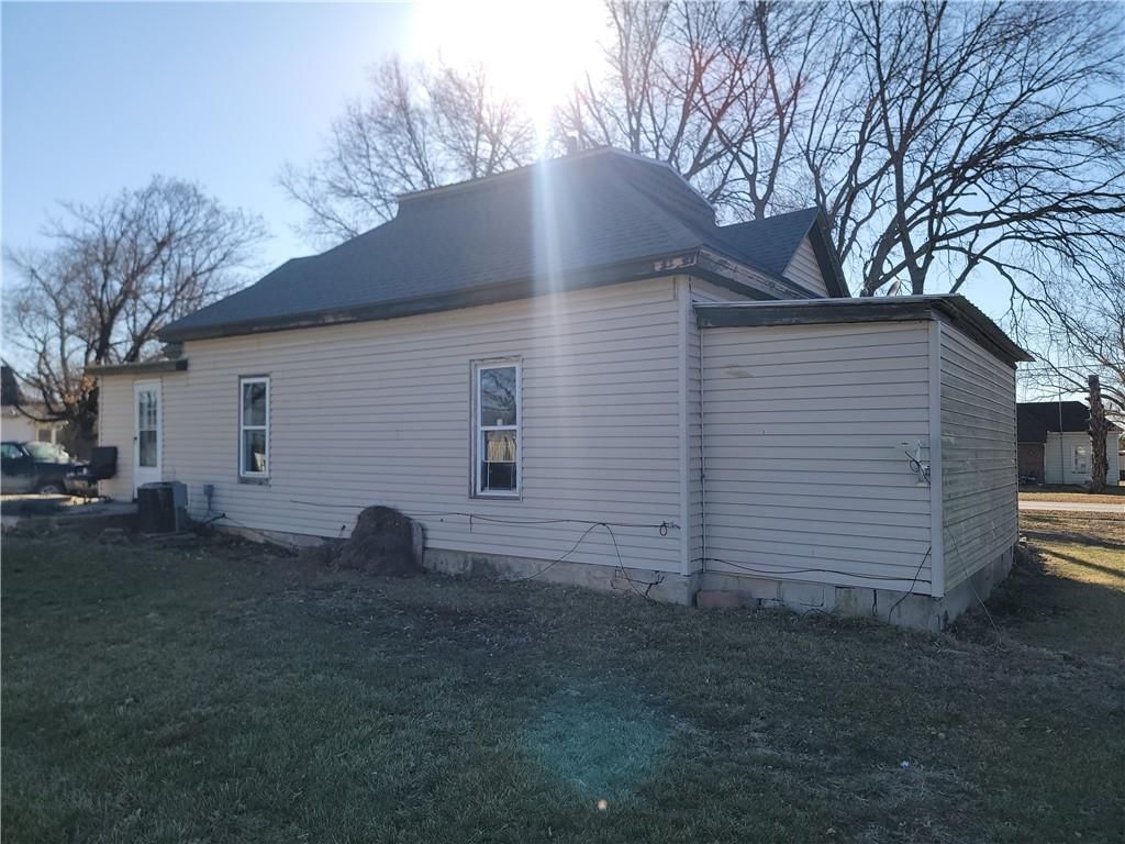 123 W Warren Street — photo 24