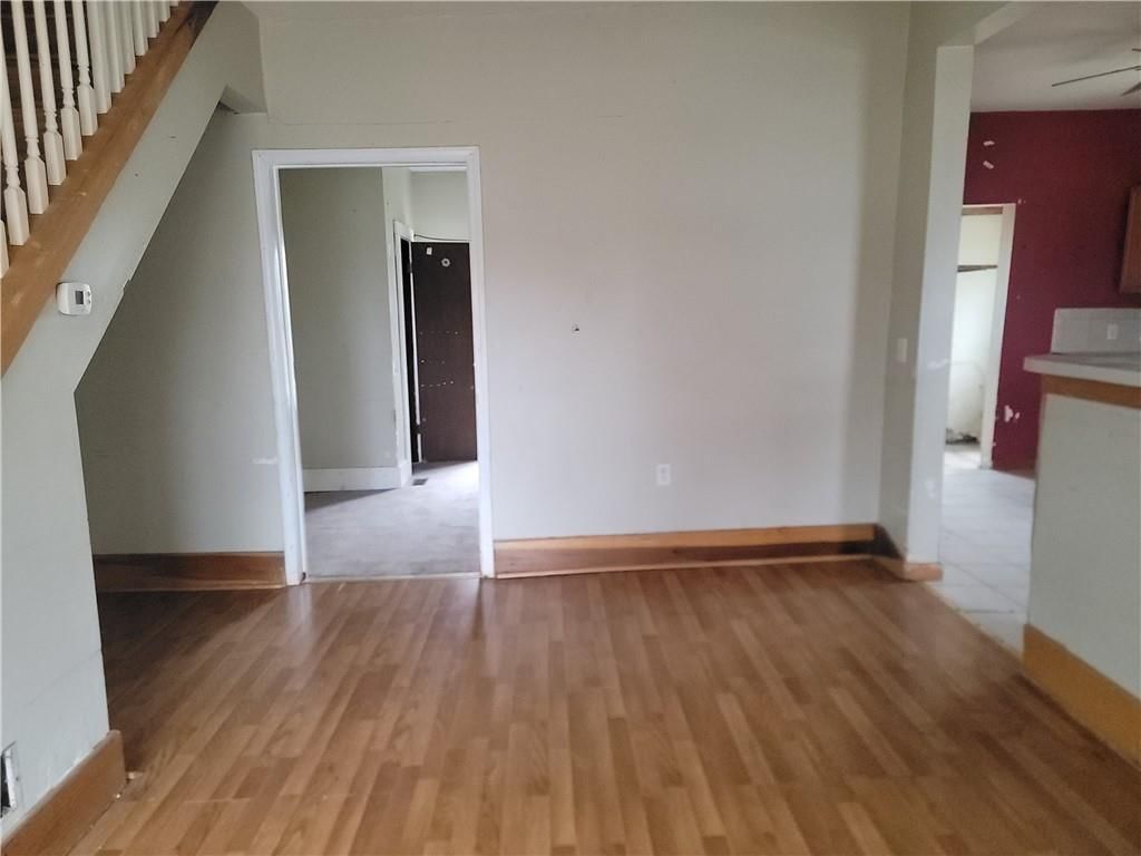 123 W Warren Street — photo 10