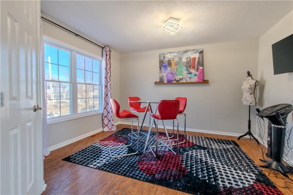 609 Oakland Avenue — photo 11