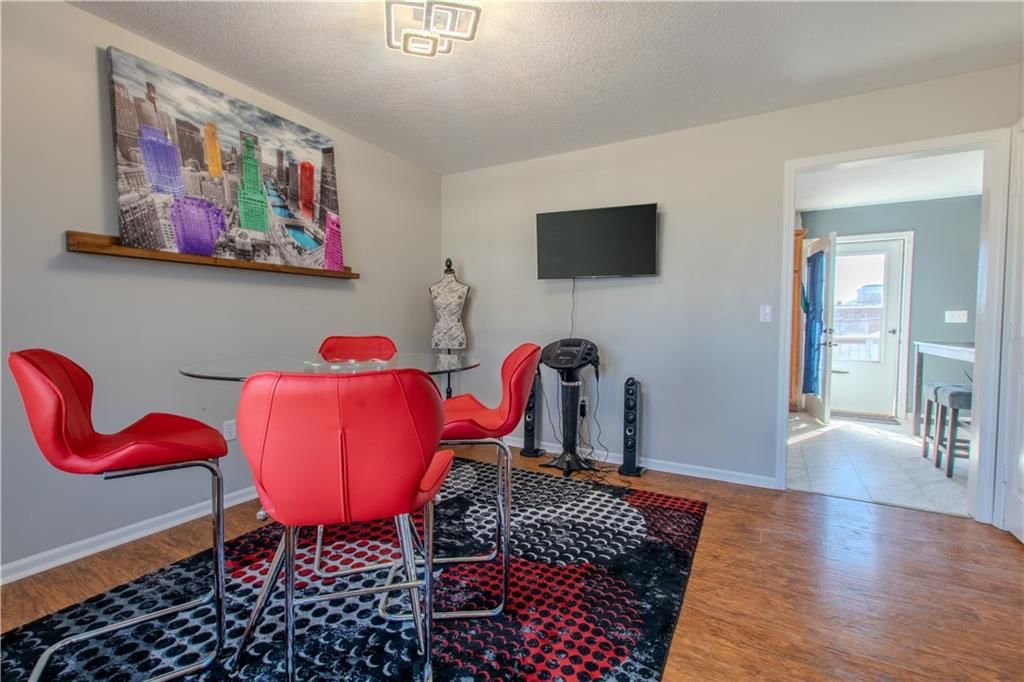 609 Oakland Avenue — photo 12