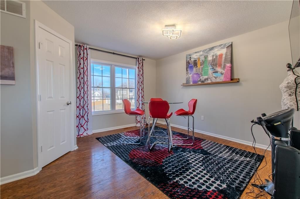 609 Oakland Avenue — photo 13