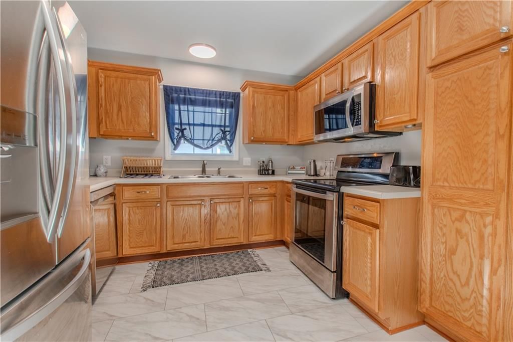 609 Oakland Avenue — photo 14