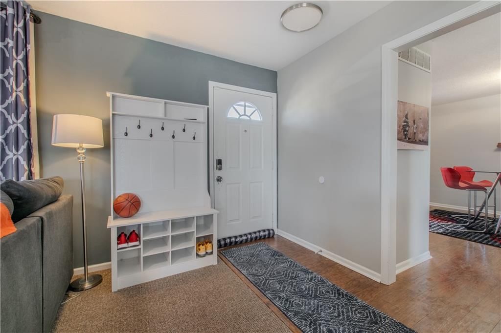 609 Oakland Avenue — photo 9