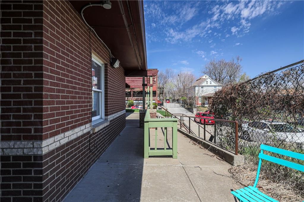 3219 Lexington Avenue — photo 19