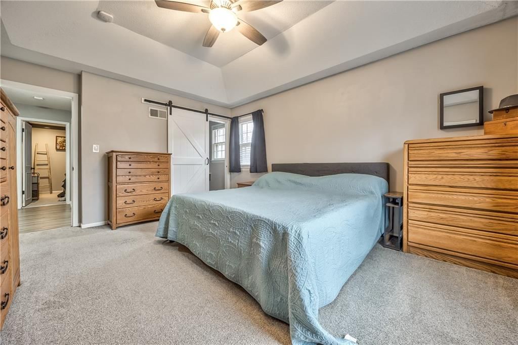 10015 Gillette Street — photo 13