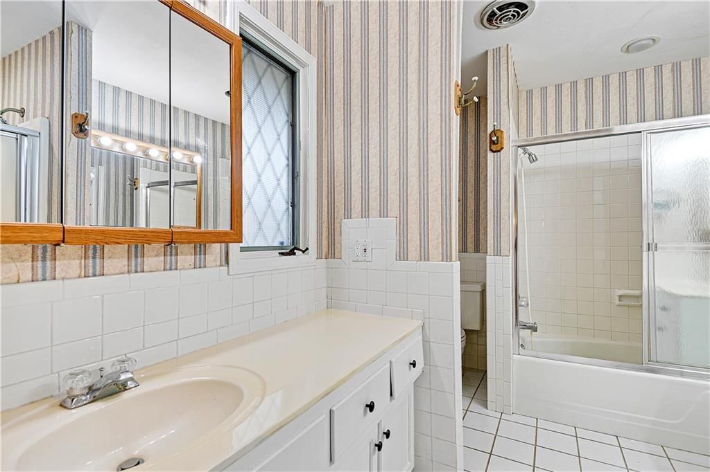 8236 Linden Drive — photo 12