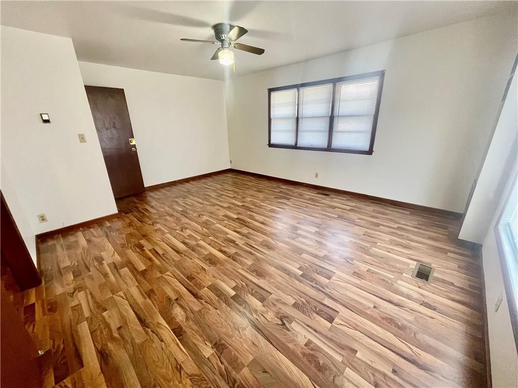 2601 Smart Avenue — photo 19