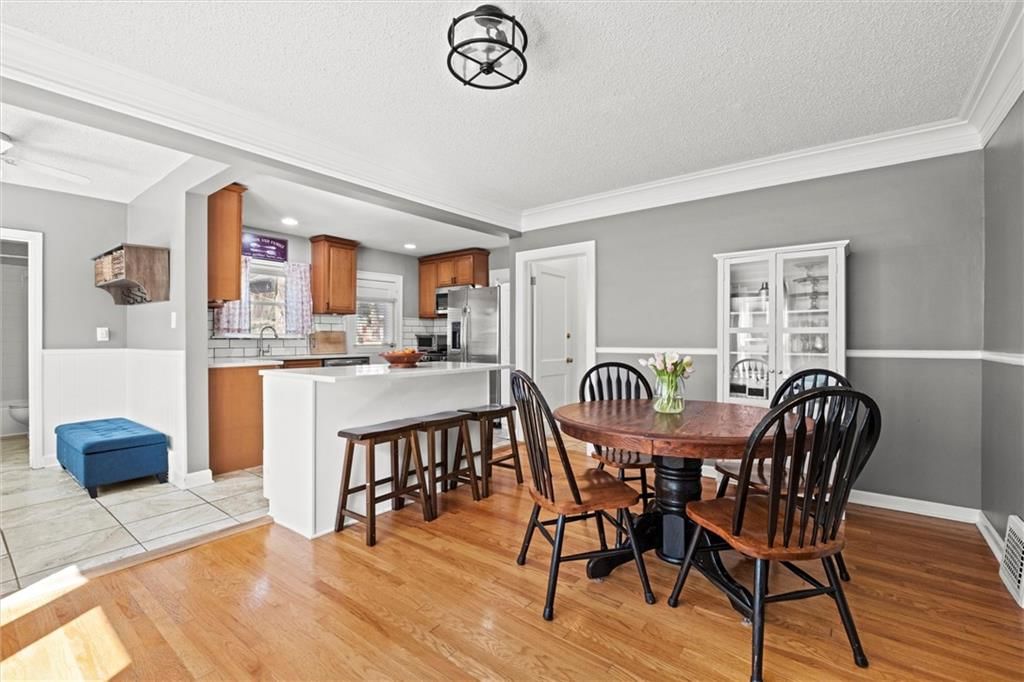 5606 Holmes Street — photo 14