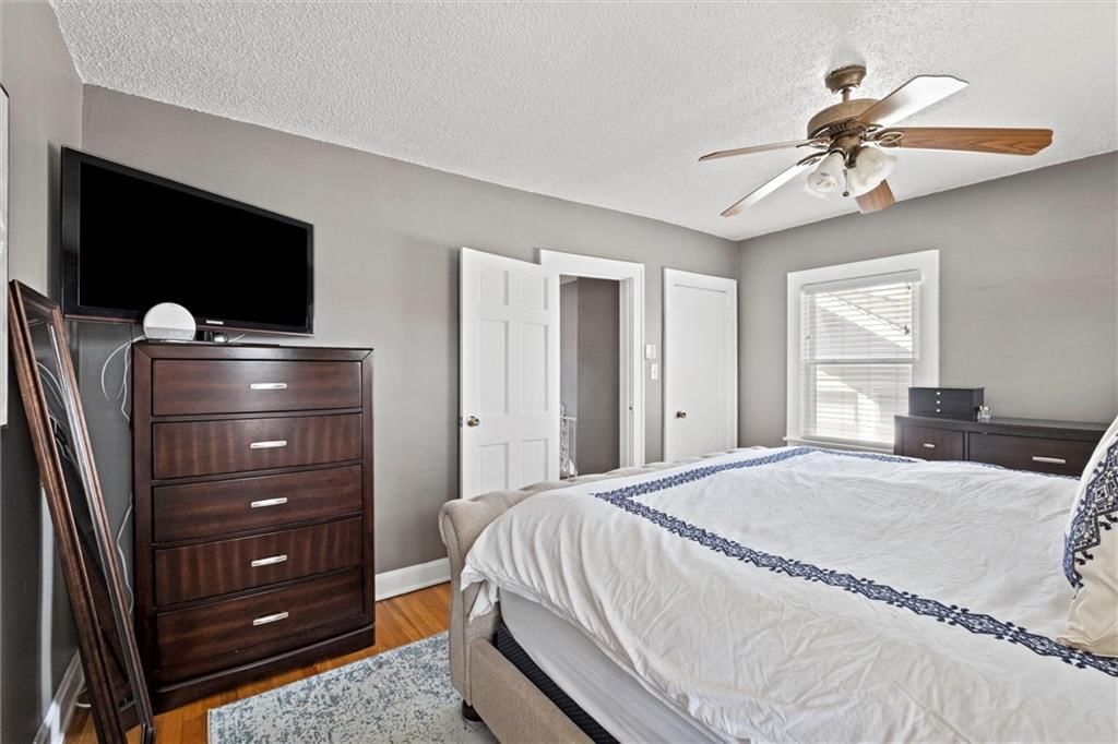 5606 Holmes Street — photo 17