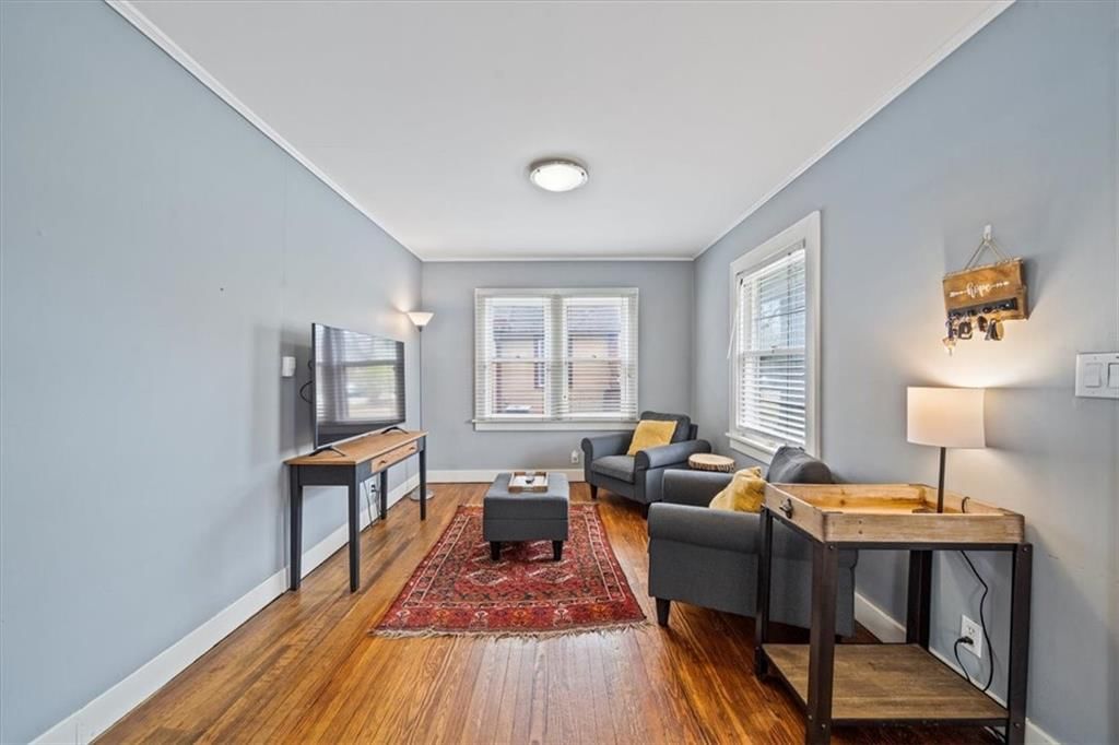 420 E 70TH Terrace — photo 5