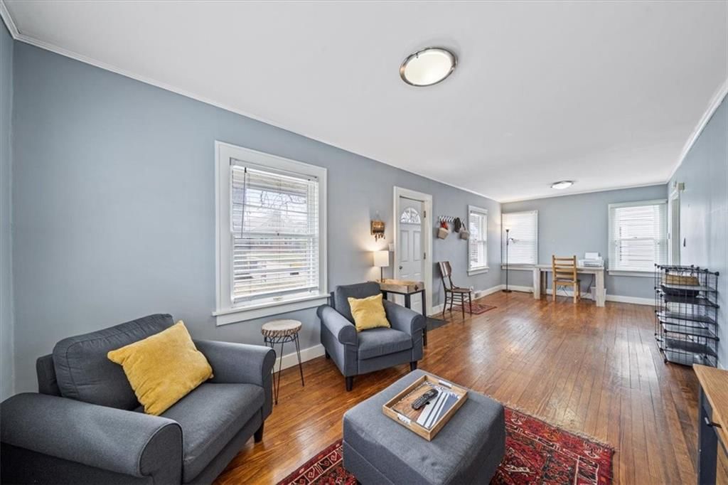 420 E 70TH Terrace — photo 7
