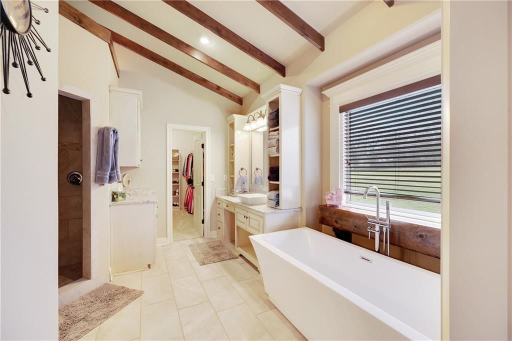 701 SE Sparrow Court — photo 17