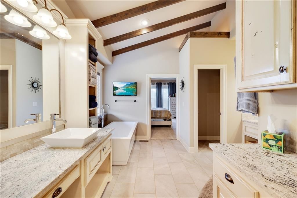 701 SE Sparrow Court — photo 19