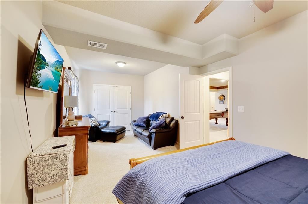 701 SE Sparrow Court — photo 35