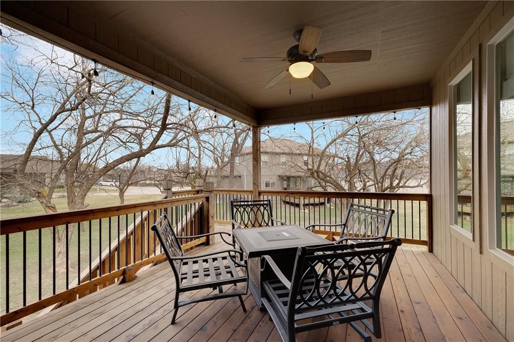 701 SE Sparrow Court — photo 37