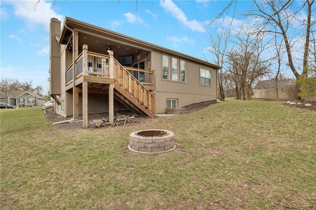 701 SE Sparrow Court — photo 38