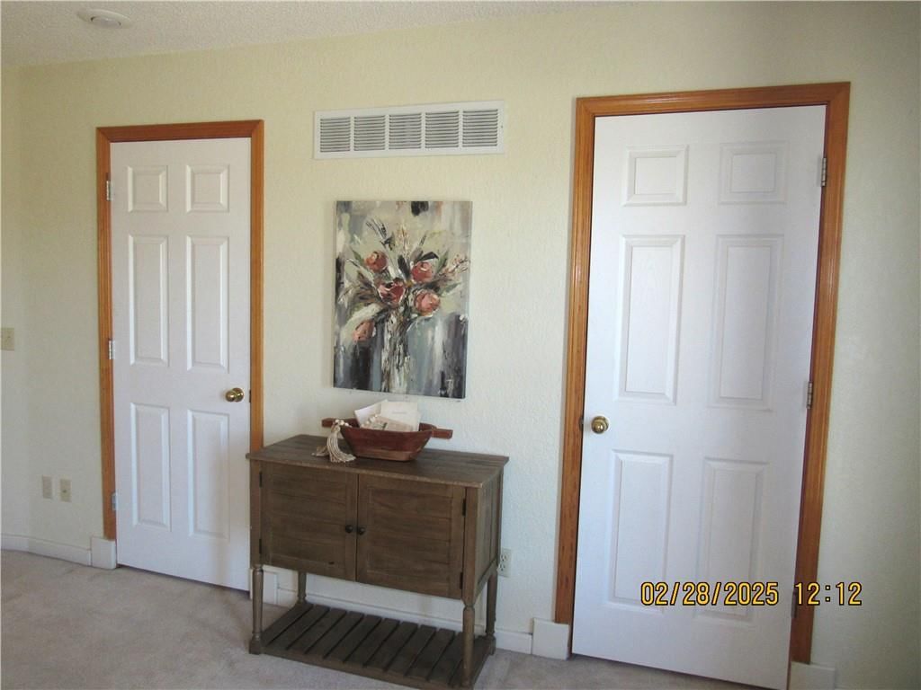 12370 S Parker Terrace — photo 17