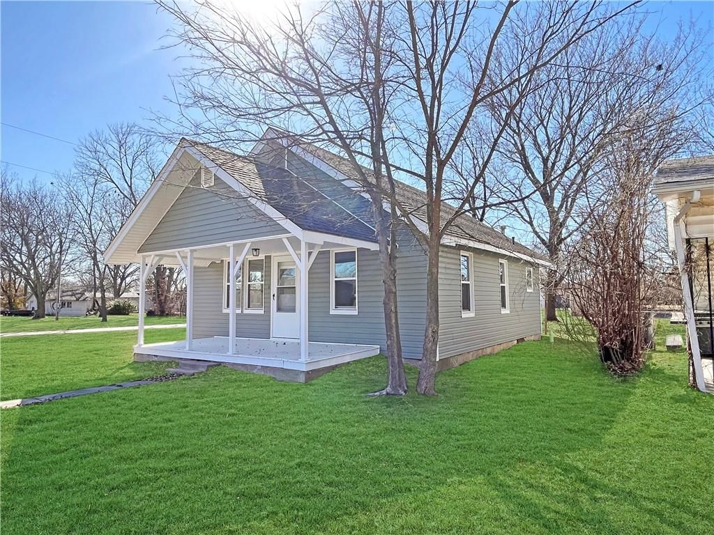 716 S Huston Avenue — photo 23