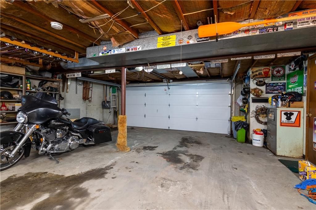 1806 Lion Road — photo 37